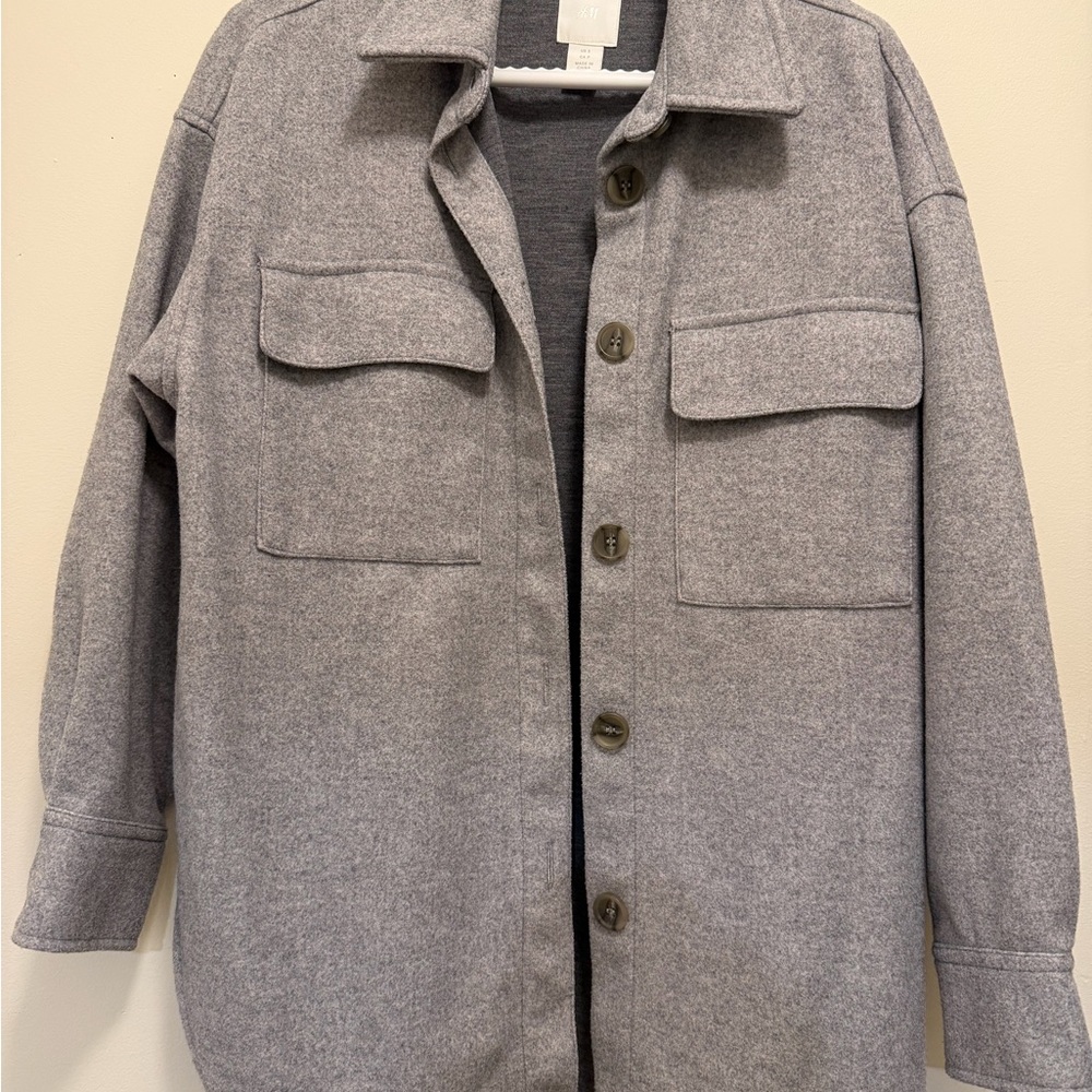 H&M Gray Button-Up Shirt Jacket